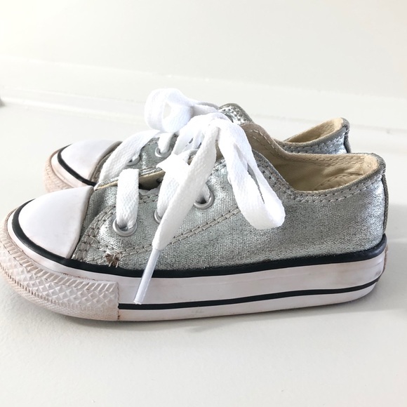 infant silver converse